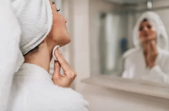 Can You use Salicylic Acid Cleansers with Retinol?