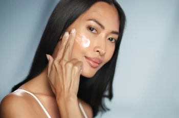 Can I do dermaplaning if I use retinol?