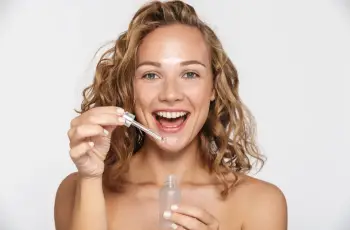 Should You Apply 100% Hyaluronic Acid? Pros and Cons Explained