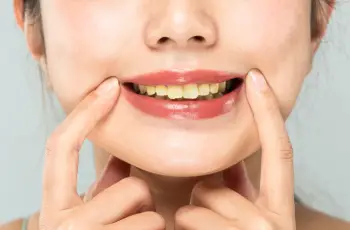 How Your Diet Affects Teeth Color: What to Avoid for a Brighter Smile