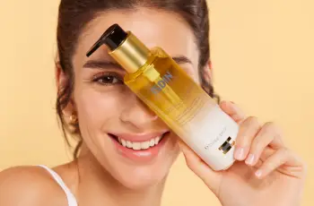 How Does Cleansing Oil Work and What Are Its Benefits?