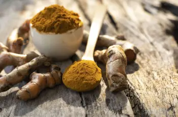 How Does Turmeric Benefit Your Skin?