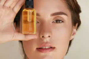 Is Canola Oil Safe for Skin? Dermatologist Reviews