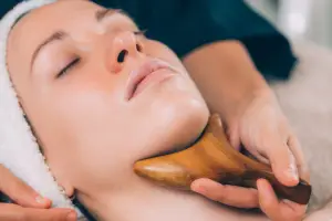 The Benefits of Lymphatic Drainage Massage for Reducing Inflammation and Enhancing Skin Health