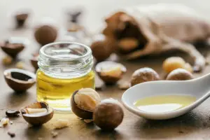 Uses of Macadamia Nut Oil in Skin Care Products