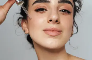 Brighten Your Skin Safely: Hydroquinone Role in Care Brighten Your Skin Safely: Hydroquinone Role in Care