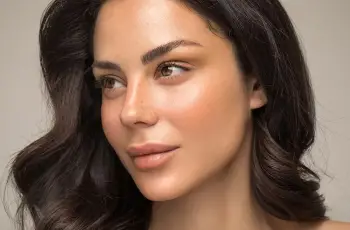 Jello Skin Is Everywhere—But What Does It Actually Mean?