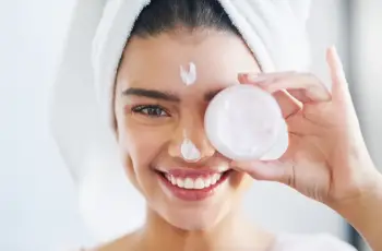 Phenoxyethanol in Skincare: Safe Preservative or Hidden Risk? Phenoxyethanol in Skincare: Safe Preservative or Hidden Risk?