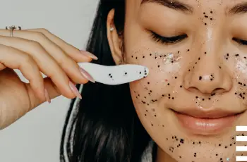 Clearer Skin Ahead: How to Deal with Blackheads Safely Clearer Skin Ahead: How to Deal with Blackheads Safely