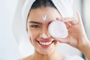Essential Steps to Build Effective Morning and Evening Skincare Routines