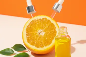 Glow Naturally: Why Vitamin C Deserves a Spot in Your Skincare Routine