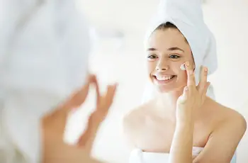 Mastering Moisturiser: Skincare Tips for Healthy, Hydrated Skin