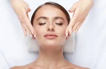 How to Choose the Right Cleanser for Melasma-Prone Skin