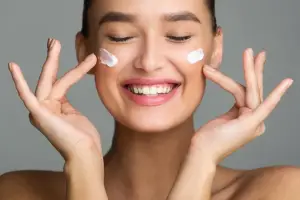 The Ultimate Guide to Oil-Free Moisturizers for Every Skin Type