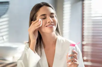 Is Your Tap Water Hurting Your Skin? Find the Best Water to Wash Your Face Is Your Tap Water Hurting Your Skin? Find the Best Water to Wash Your Face