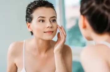 Double Defense: Ferulic Acid and Niacinamide in Skincare