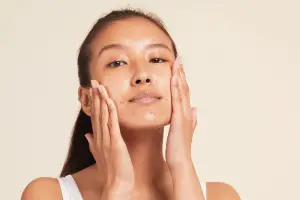 Can Peptides and Retinol Be Used Together Safely?