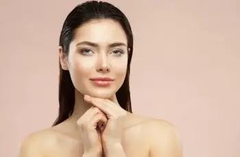 Smooth and Glow: Why Dermaplaning Is a Skincare Essential Smooth and Glow: Why Dermaplaning Is a Skincare Essential