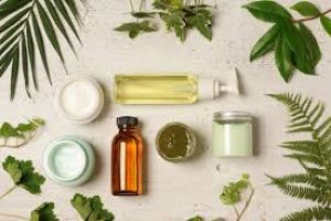 Exploring the Role of Chemical Acids in Natural Skincare Solutions