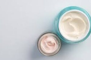 Cholesterol in Skincare: Benefits, Safety, and Why It Matters