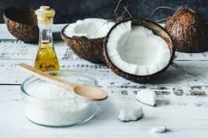 Unlocking the Skin Benefits of Coconut Oil: A Complete Guide