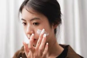 Cysteamine Explained: A Breakthrough in Safe Skin Brightening