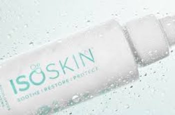 Hypochlorous Acid: Gentle, Effective Skincare for Acne-Prone Sensitive Skin