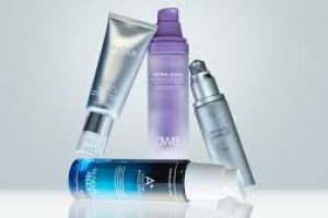 Retinol or Retinoid? The Truth About Vitamin A in Skincare