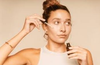 Perfecting Skincare: Step-by-Step Eye Cream and Serum Application Perfecting Skincare: Step-by-Step Eye Cream and Serum Application