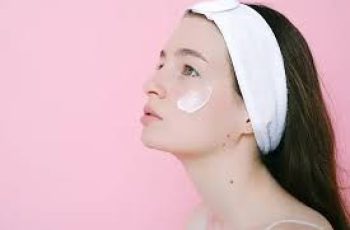 Essential Skincare Tips After Professional Facial Extractions for Clear Skin Essential Skincare Tips After Professional Facial Extractions for Clear Skin