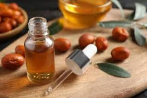 Jojoba Oil Explained: The Natural Secret for Balanced, Healthy Skin