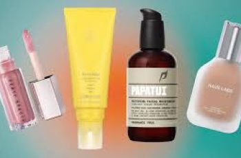 10 Celebrities Who Swear by Natural Beauty Products