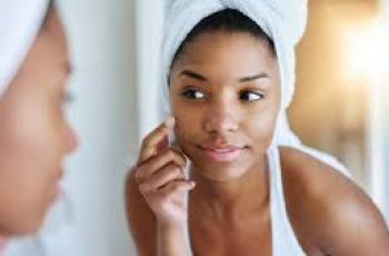 Are You Moisturising Wrong? 10 Mistakes Skin Experts Spot