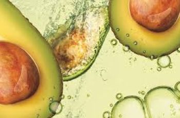 Avocado Oil in Skincare: What It Does and How to Use