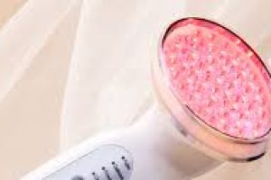 Your Guide to Handheld LED Light Therapy for Skincare