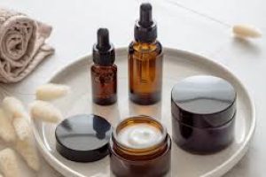 Lactic Acid Meets AHAs: Safe Skincare Tips for Radiant Skin