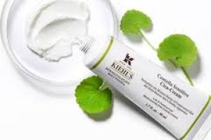 Why Centella Asiatica Is the Skincare Ingredient You Need Now