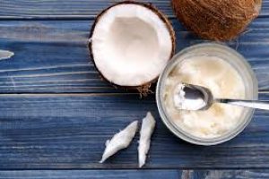 Refined vs. Unrefined Coconut Oil: What’s Best for Skin?
