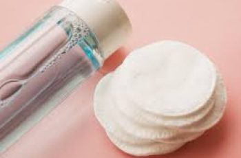 Damp vs. Dry Skin: Best Way to Apply Skincare Products Damp vs. Dry Skin: Best Way to Apply Skincare Products
