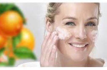 Exfoliating Before a Mask: The Secret to Glowing Skin