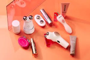 Can Microcurrent Devices Lift Your Skin? Here’s the Truth