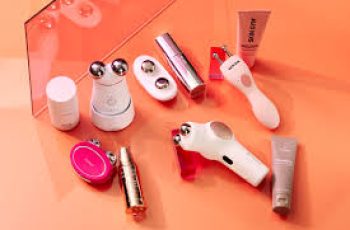 Can Microcurrent Devices Lift Your Skin? Here’s the Truth