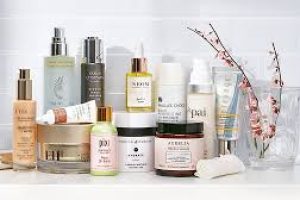 The Best Order to Apply Skincare Products, According to Experts