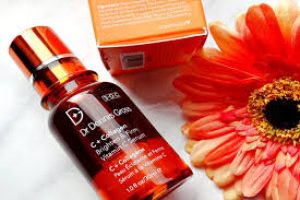 Should You Use Vitamin C at Night, Niacinamide in Morning?