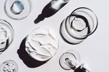 Benzoyl Peroxide and Benzene in Skincare: Risks, Facts, and Safer Alternatives Benzoyl Peroxide and Benzene in Skincare: Risks, Facts, and Safer Alternatives
