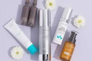 Dermatologist-Approved Skincare and Botox Tips to Smooth Forehead Wrinkles