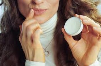 Skincare Guide: Treating and Preventing Dry Skin Around Mouth