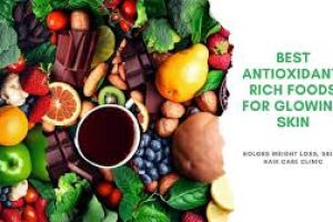 Antioxidants in Skincare: Protection, Repair, and Radiance