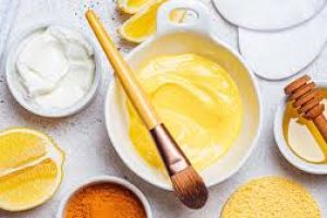 How to Get Naturally Glowing Skin: Tips and Ingredients