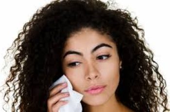 Skincare Secrets: How to Properly Remove Your Makeup Daily